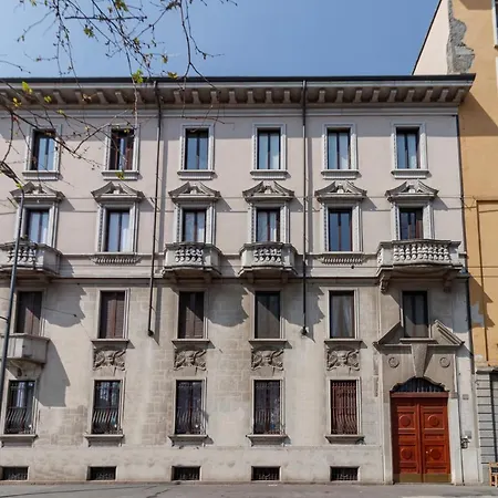 Cozy Near The Center - Umbria Apartment Milan